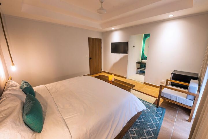 Room 48 of 98