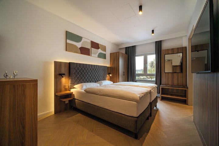 Room 9 of 70