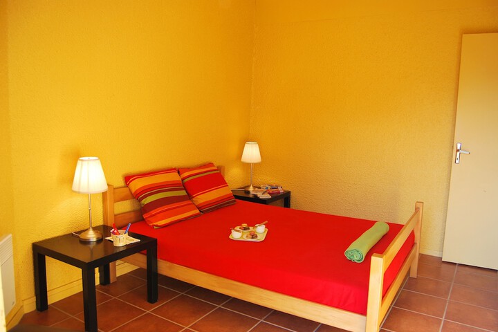 Room 7 of 51