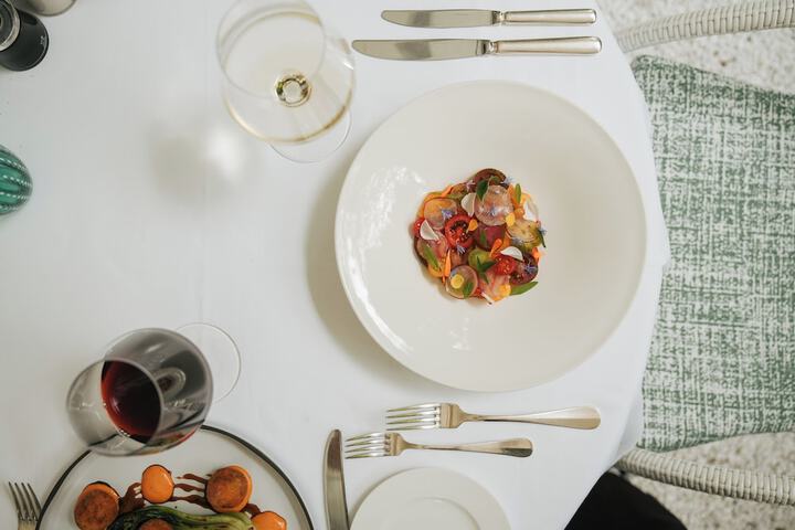 Dining 60 of 125