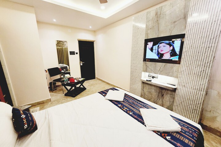 Room 25 of 41
