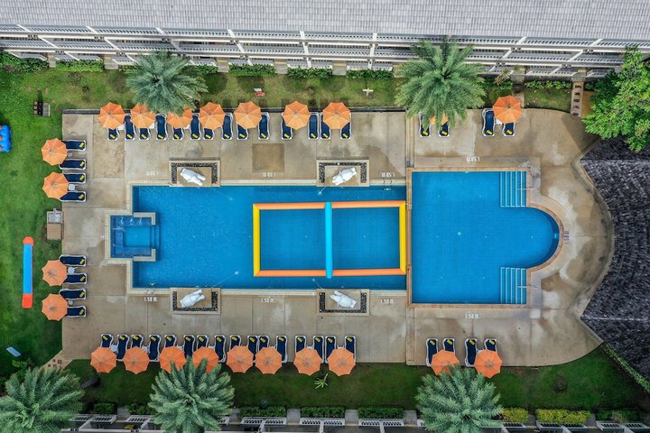 Pool 74 of 120