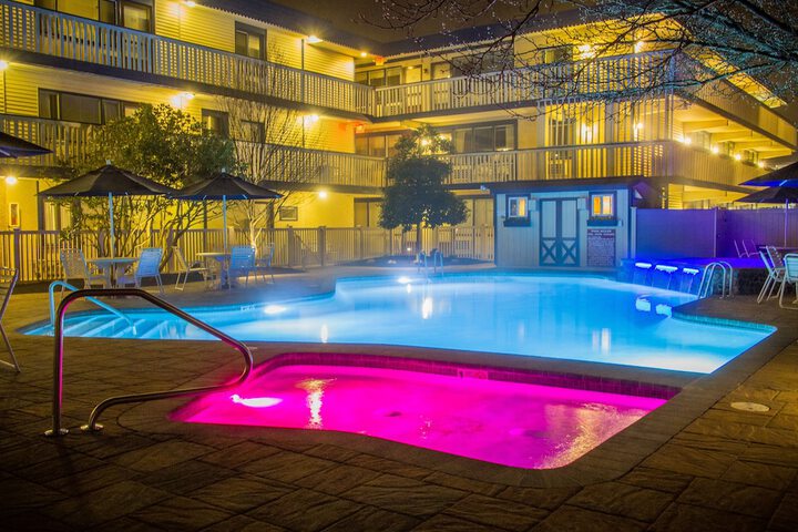 Pool 129 of 145