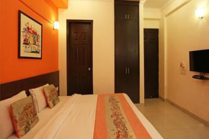 Room 7 of 21