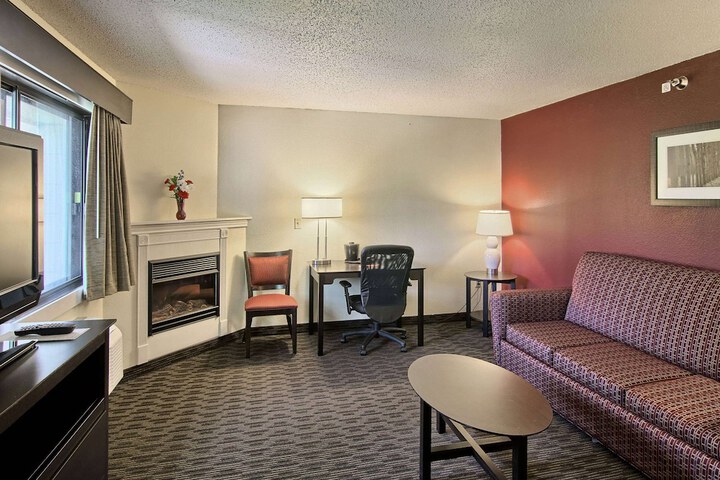 Room 16 of 54