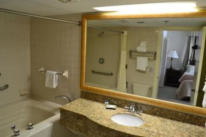 Room 2 of 34