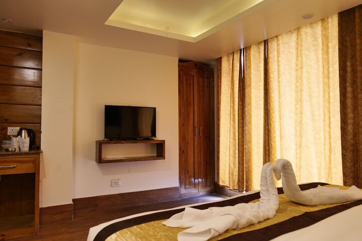 Room 10 of 57