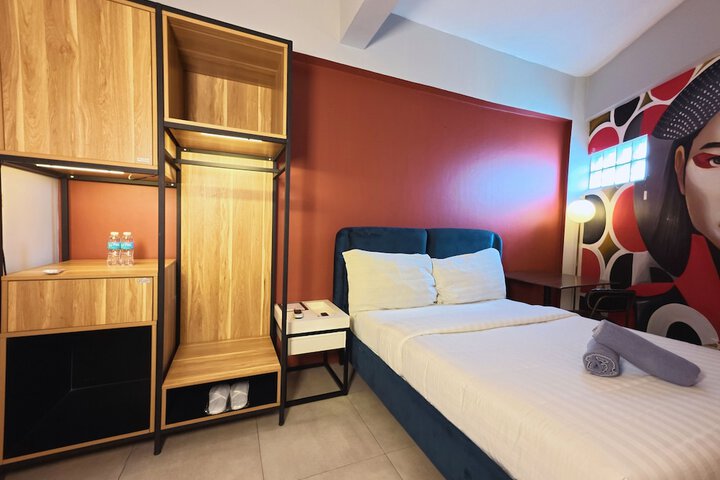 Room 14 of 69