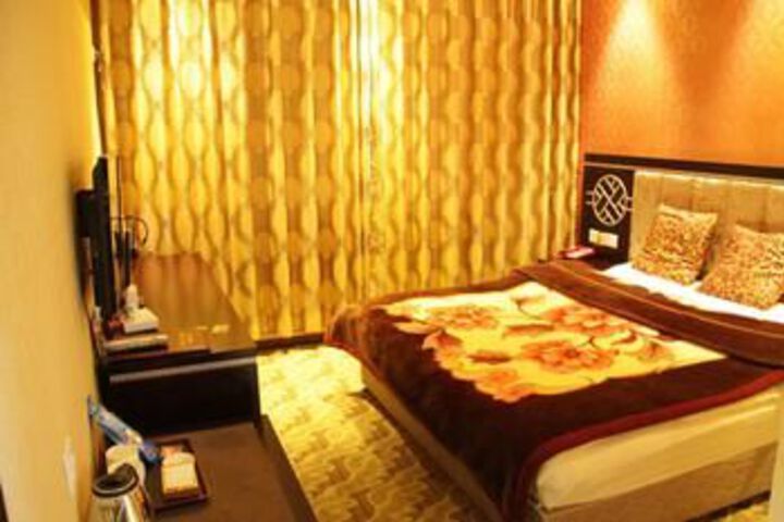 Room 40 of 62