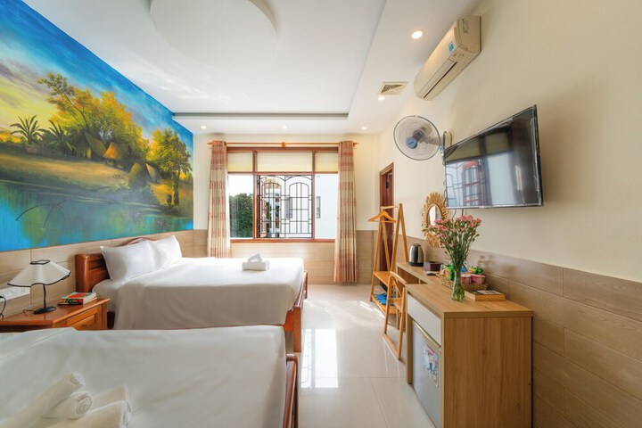Room 14 of 56