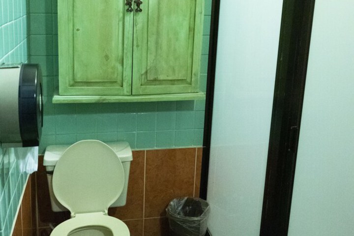 Clean Restrooms