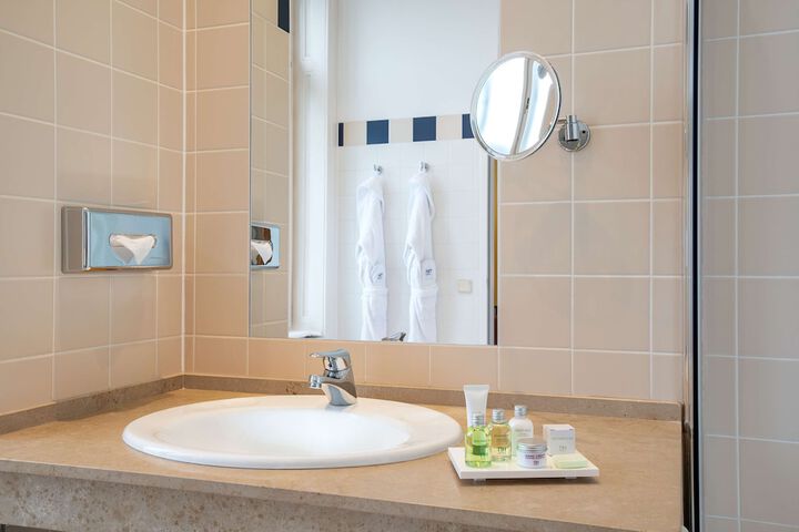 Bathroom Interior Photo