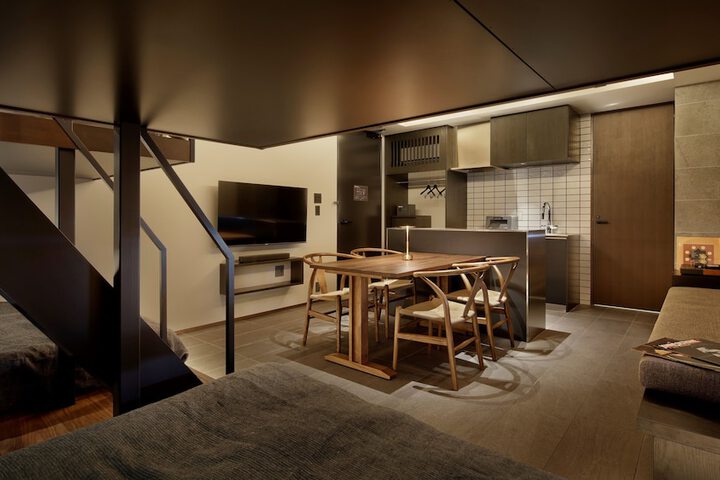 Room 35 of 41