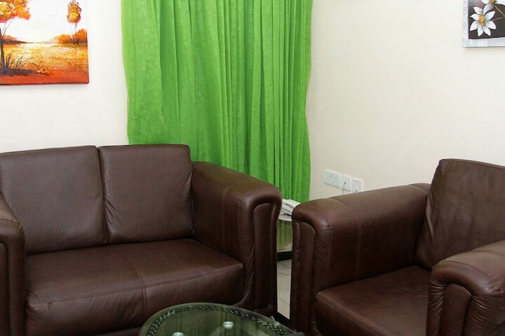 Room 5 of 20