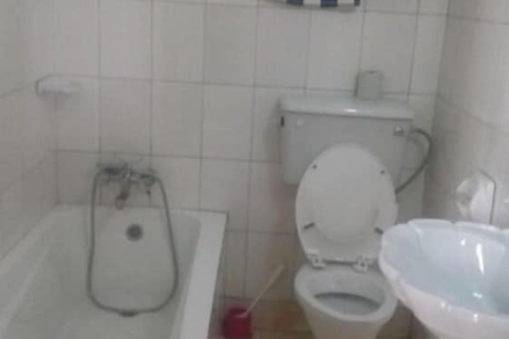 Room 12 of 26