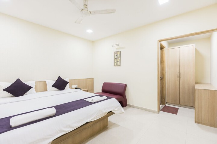Room 4 of 45