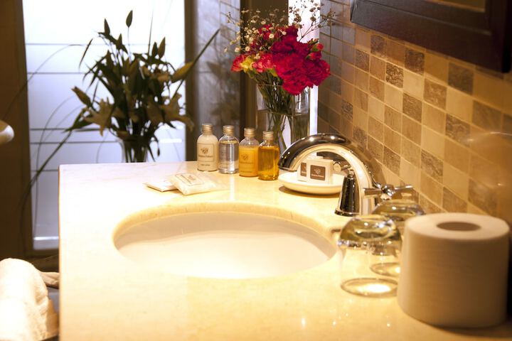 Clean Restrooms