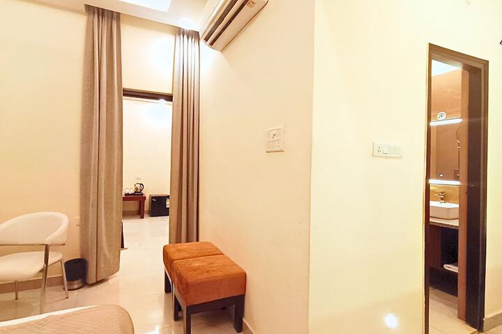 Room 29 of 95