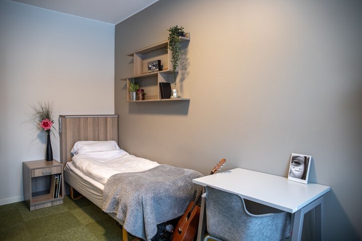 Room 7 of 39