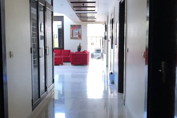 Room 19 of 42