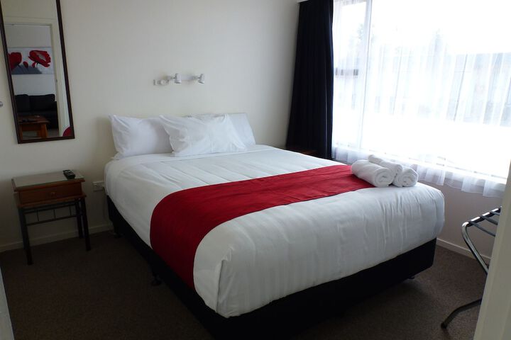 Room 6 of 86