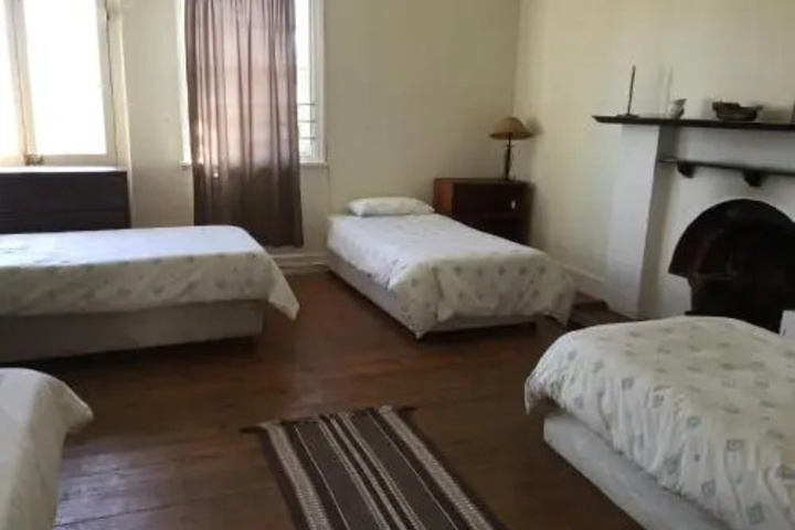 Room 4 of 22