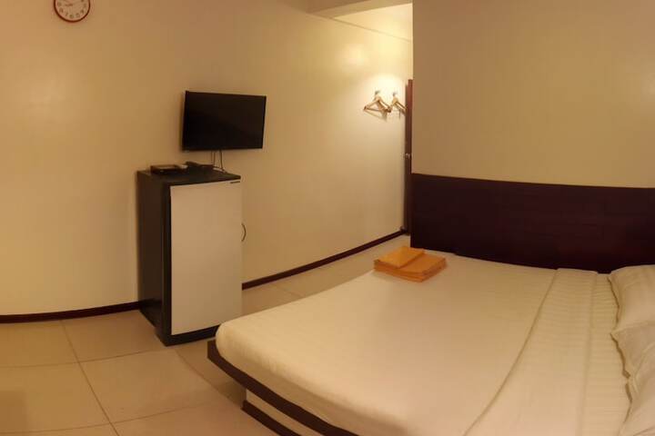 Room 7 of 79
