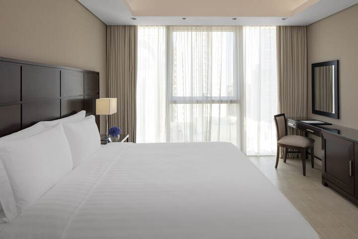 Room 7 of 74