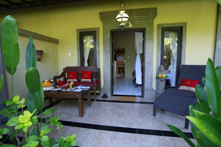 Terrace/Patio 19 of 75