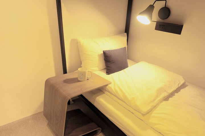 Room 6 of 44