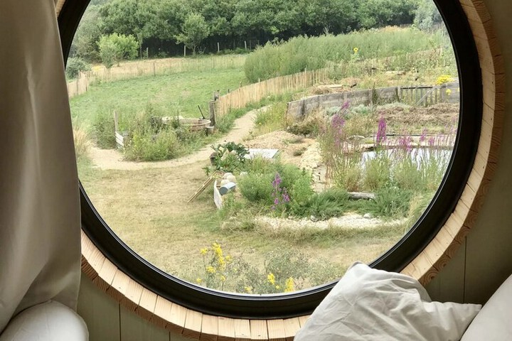 Room 5 of 74