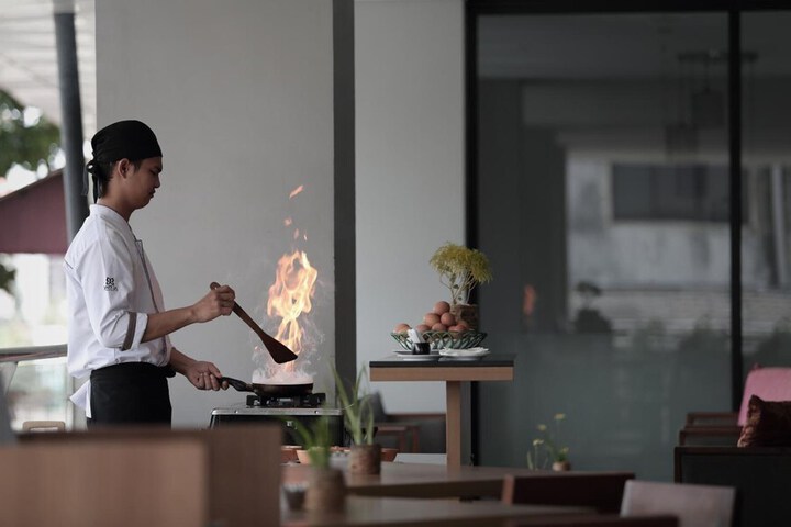 Restaurants
