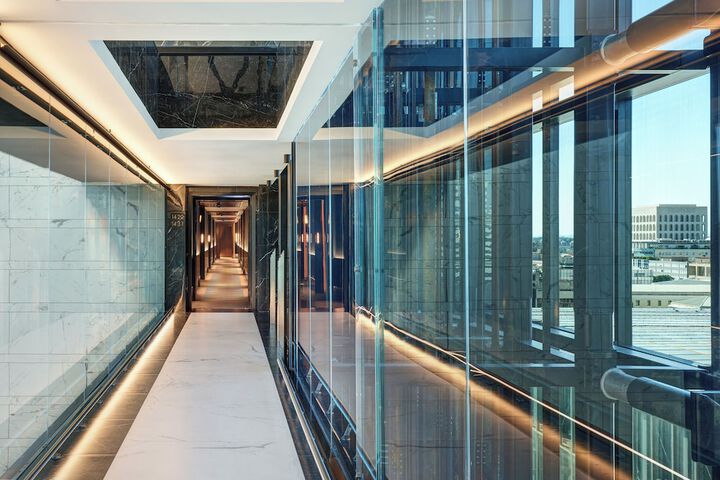 Ballroom/Hall 116 of 147