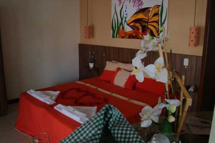 Room 4 of 34