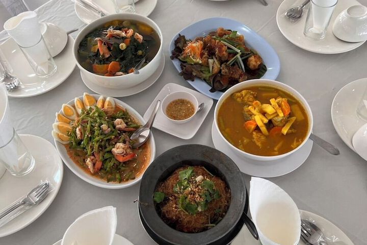 Dining 51 of 113