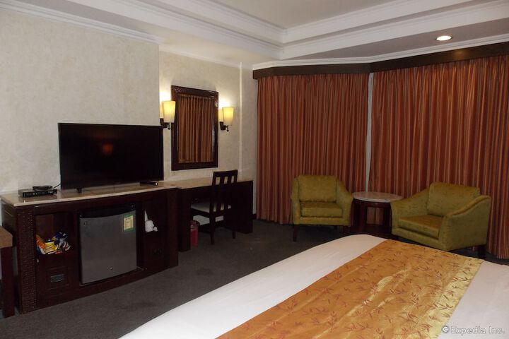 Room 15 of 56