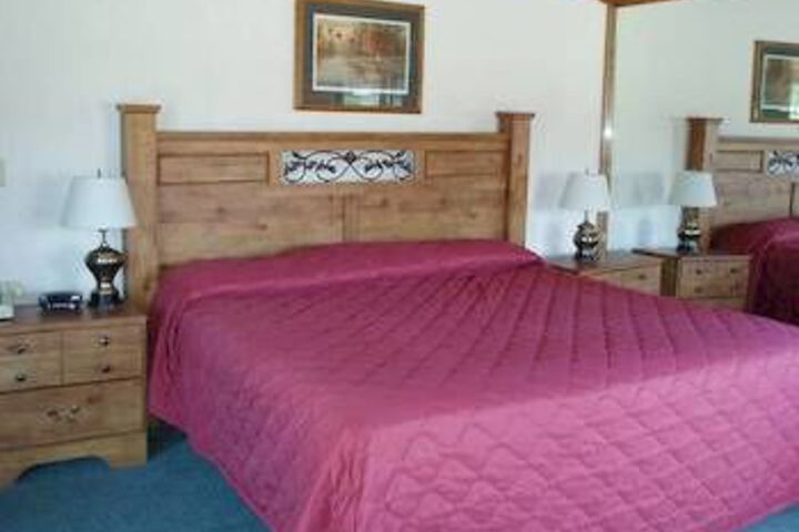 Room 4 of 14