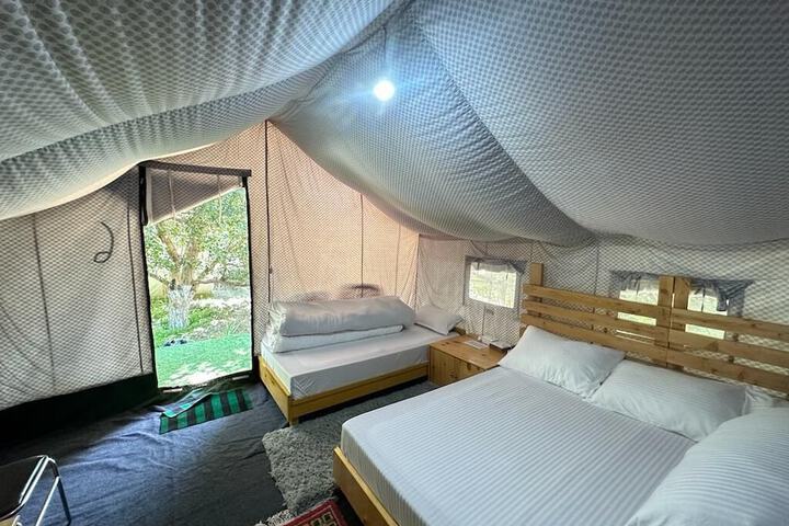 Room 7 of 23