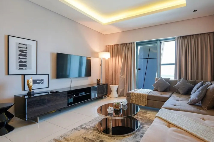 Room 2 of 25