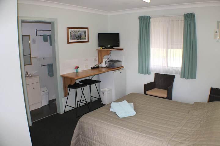 Room 17 of 31
