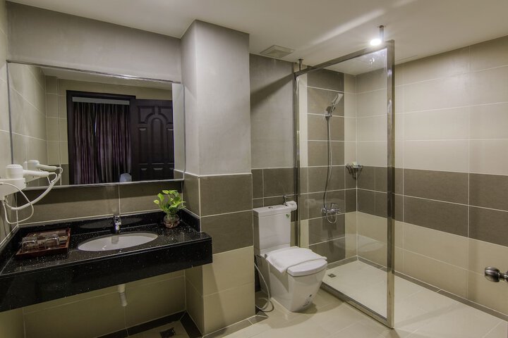 Bath Interior