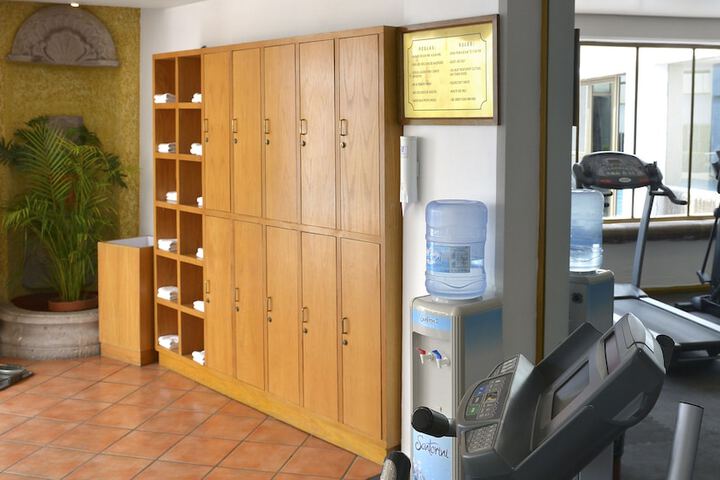 Hotel with Gym