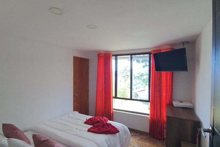 Room 3 of 22