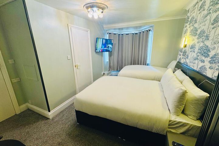 Room 18 of 41