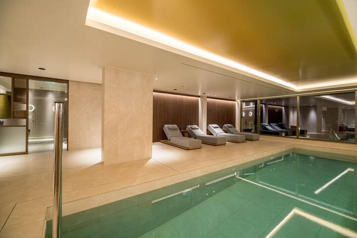 Pool 209 of 332