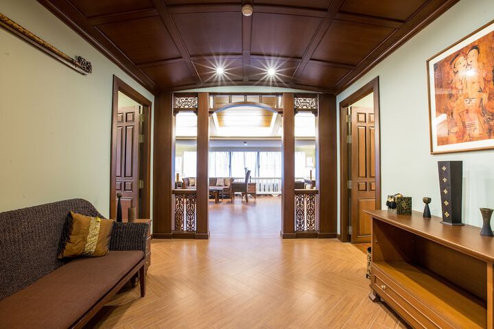 Room 20 of 49