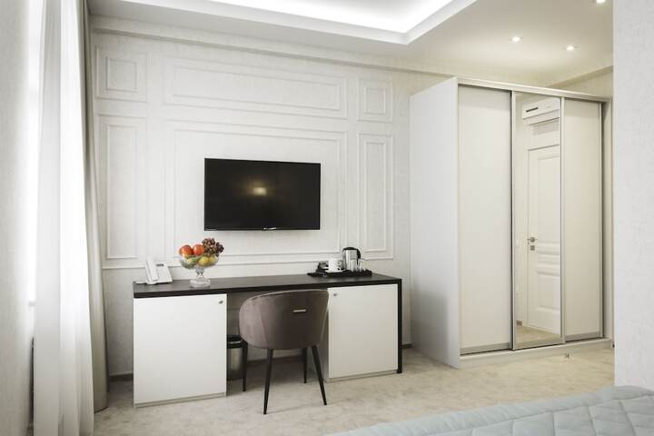 Room 5 of 39