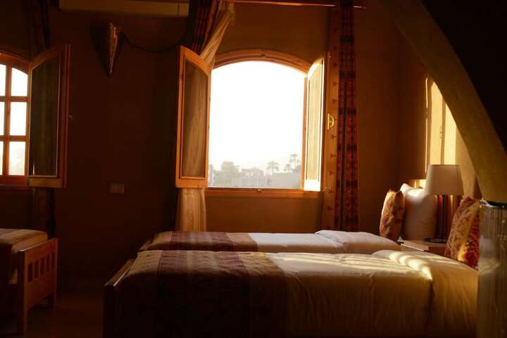 Room 48 of 218