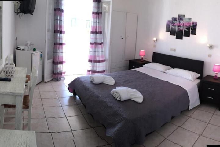 Room 7 of 36