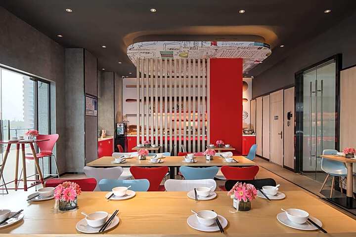 Ibis Emeishan Railway Station Hotel